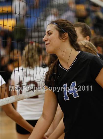 Thumbnail 2 in Agoura vs Simi Valley photogallery.