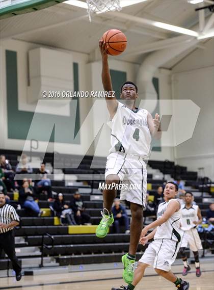 Thumbnail 2 in La Costa Canyon vs Oceanside (Grossmont Winter Tournament) photogallery.