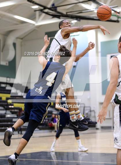 Thumbnail 3 in La Costa Canyon vs Oceanside (Grossmont Winter Tournament) photogallery.