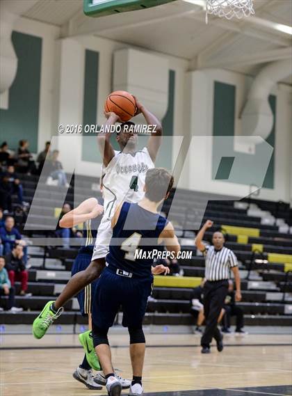 Thumbnail 3 in La Costa Canyon vs Oceanside (Grossmont Winter Tournament) photogallery.