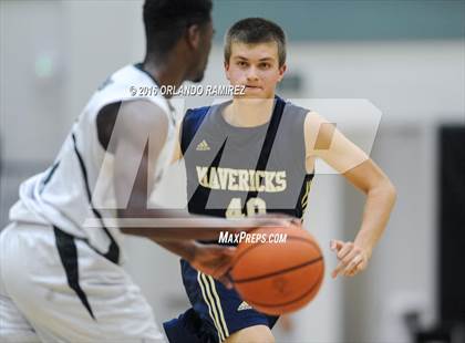 Thumbnail 2 in La Costa Canyon vs Oceanside (Grossmont Winter Tournament) photogallery.