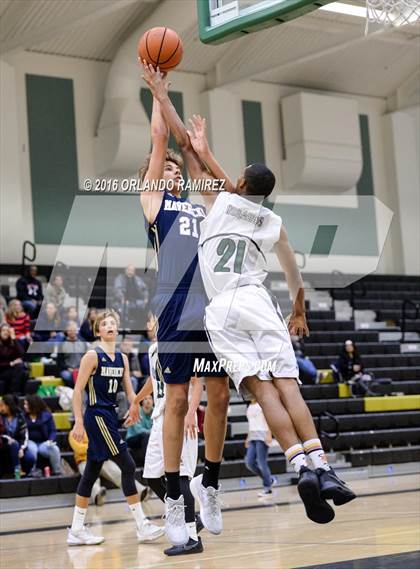 Thumbnail 3 in La Costa Canyon vs Oceanside (Grossmont Winter Tournament) photogallery.