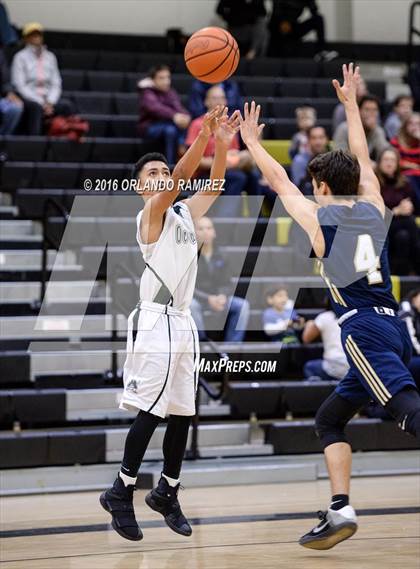 Thumbnail 1 in La Costa Canyon vs Oceanside (Grossmont Winter Tournament) photogallery.