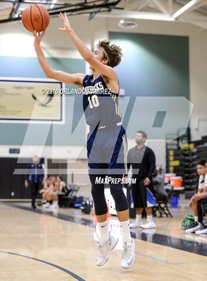 Thumbnail 1 in La Costa Canyon vs Oceanside (Grossmont Winter Tournament) photogallery.
