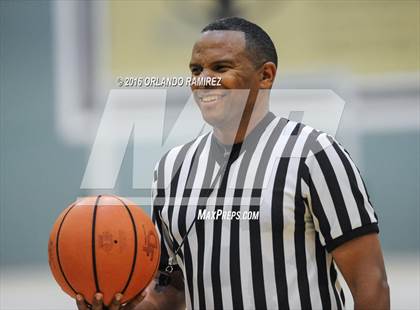 Thumbnail 2 in La Costa Canyon vs Oceanside (Grossmont Winter Tournament) photogallery.