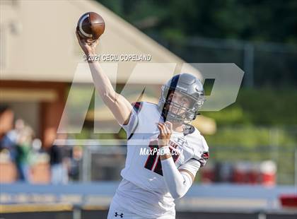 Thumbnail 2 in Cherokee @ River Ridge (scrimmage) photogallery.