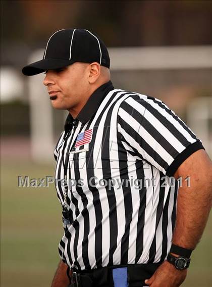 Thumbnail 3 in Loyola vs. St. John Bosco photogallery.
