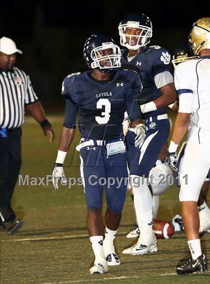 Thumbnail 1 in Loyola vs. St. John Bosco photogallery.