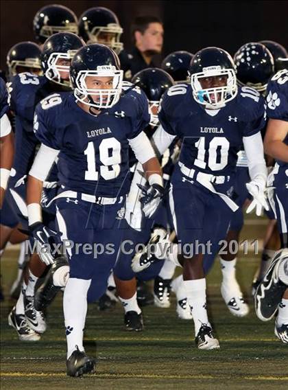 Thumbnail 2 in Loyola vs. St. John Bosco photogallery.