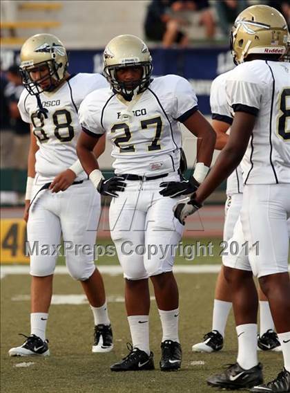 Thumbnail 1 in Loyola vs. St. John Bosco photogallery.