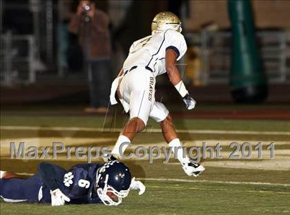 Thumbnail 2 in Loyola vs. St. John Bosco photogallery.