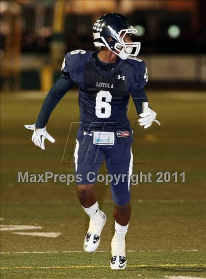 Thumbnail 1 in Loyola vs. St. John Bosco photogallery.