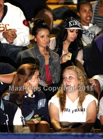 Thumbnail 2 in Loyola vs. St. John Bosco photogallery.