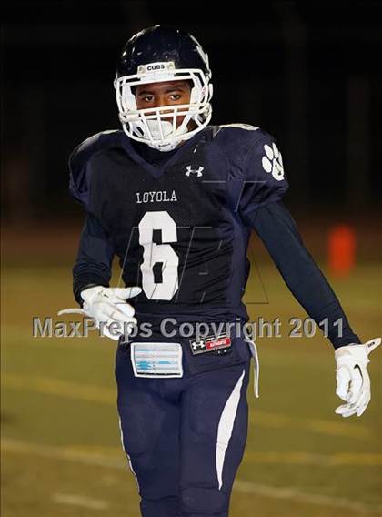 Thumbnail 1 in Loyola vs. St. John Bosco photogallery.