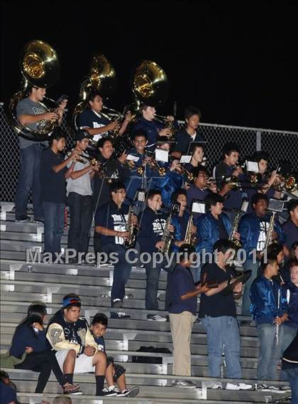 Thumbnail 3 in Loyola vs. St. John Bosco photogallery.