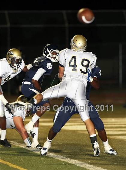 Thumbnail 3 in Loyola vs. St. John Bosco photogallery.