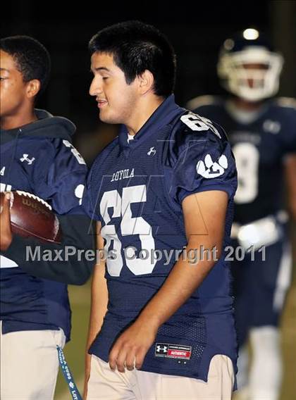 Thumbnail 3 in Loyola vs. St. John Bosco photogallery.