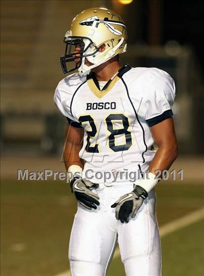 Thumbnail 3 in Loyola vs. St. John Bosco photogallery.