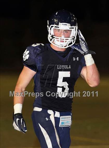 Thumbnail 2 in Loyola vs. St. John Bosco photogallery.