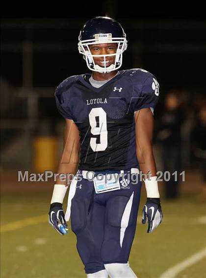 Thumbnail 1 in Loyola vs. St. John Bosco photogallery.