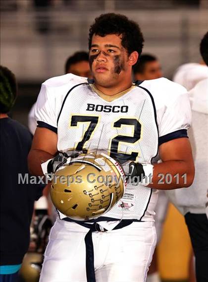 Thumbnail 3 in Loyola vs. St. John Bosco photogallery.