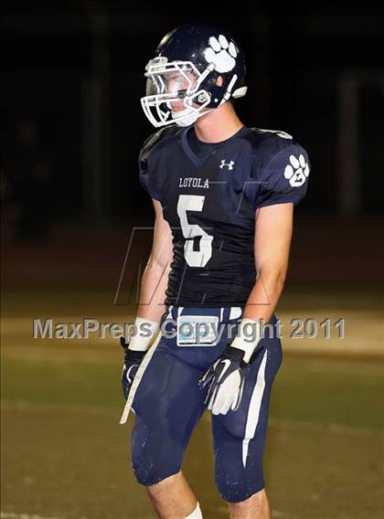 Thumbnail 1 in Loyola vs. St. John Bosco photogallery.