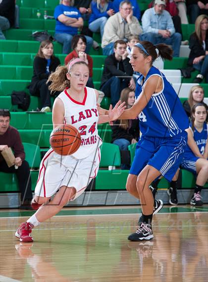 Thumbnail 3 in Southwestern vs. Waldron (Shelby County Tournament) photogallery.