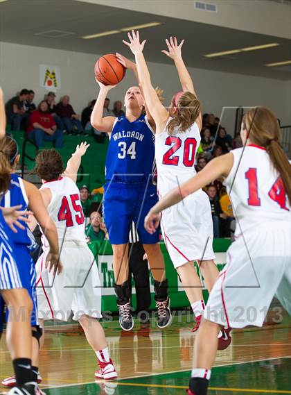 Thumbnail 3 in Southwestern vs. Waldron (Shelby County Tournament) photogallery.