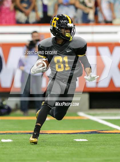 Thumbnail 3 in Christian Brothers Academy @ Henninger (Kickoff Classic) photogallery.