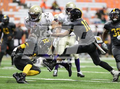 Thumbnail 3 in Christian Brothers Academy @ Henninger (Kickoff Classic) photogallery.