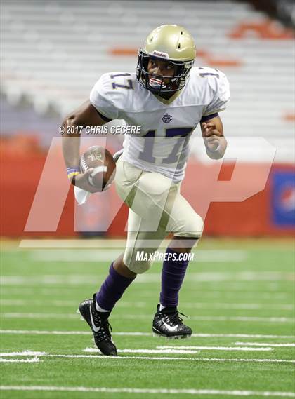Thumbnail 2 in Christian Brothers Academy @ Henninger (Kickoff Classic) photogallery.