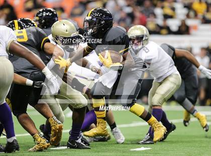 Thumbnail 2 in Christian Brothers Academy @ Henninger (Kickoff Classic) photogallery.