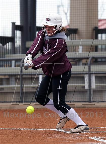 Thumbnail 2 in Ennis vs Rockwall (Forney-North Forney Invitational) photogallery.