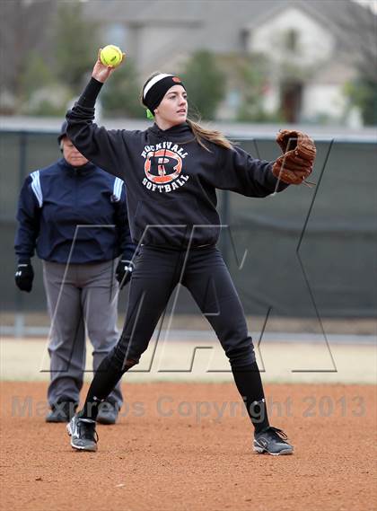 Thumbnail 1 in Ennis vs Rockwall (Forney-North Forney Invitational) photogallery.