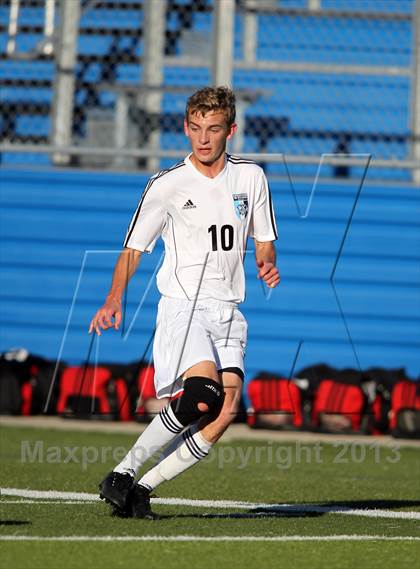 Thumbnail 2 in Belton vs. Kingwood (Georgetown Governor's Cup) photogallery.