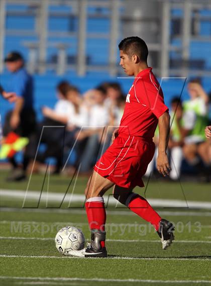 Thumbnail 1 in Belton vs. Kingwood (Georgetown Governor's Cup) photogallery.