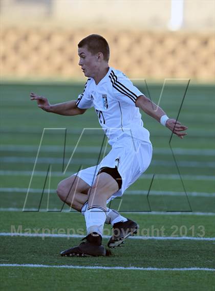 Thumbnail 2 in Belton vs. Kingwood (Georgetown Governor's Cup) photogallery.