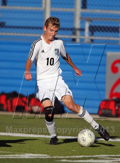 Thumbnail 2 in Belton vs. Kingwood (Georgetown Governor's Cup) photogallery.