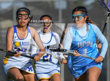 Thumbnail 2 in University City @ Mira Mesa photogallery.