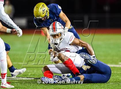 Thumbnail 2 in Atascocita vs Klein Collins (UIL 6A Bi-District Playoff) photogallery.