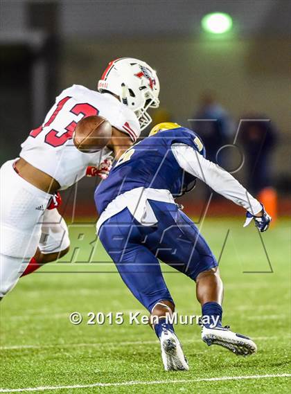 Thumbnail 2 in Atascocita vs Klein Collins (UIL 6A Bi-District Playoff) photogallery.