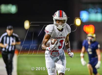 Thumbnail 2 in Atascocita vs Klein Collins (UIL 6A Bi-District Playoff) photogallery.