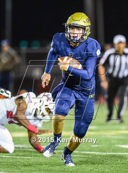 Thumbnail 2 in Atascocita vs Klein Collins (UIL 6A Bi-District Playoff) photogallery.