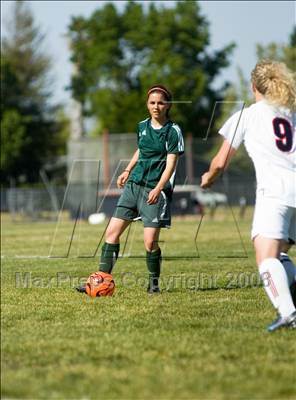 Thumbnail 3 in Davis @ Beyer photogallery.