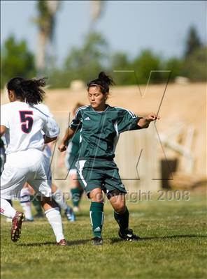 Thumbnail 1 in Davis @ Beyer photogallery.