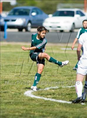 Thumbnail 2 in Davis @ Beyer photogallery.