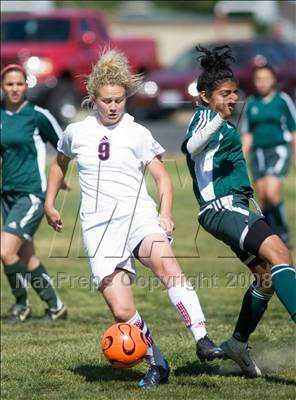 Thumbnail 1 in Davis @ Beyer photogallery.