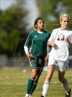 Thumbnail 1 in Davis @ Beyer photogallery.