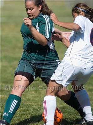 Thumbnail 1 in Davis @ Beyer photogallery.