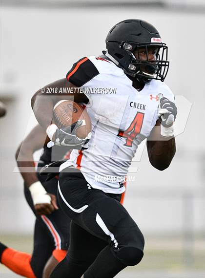 Thumbnail 1 in Spruce Creek vs. Leesburg (Spring Scrimmage) photogallery.